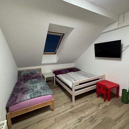 Atemberaubendes Loft Mit Pool Apartment Viena Exterior foto