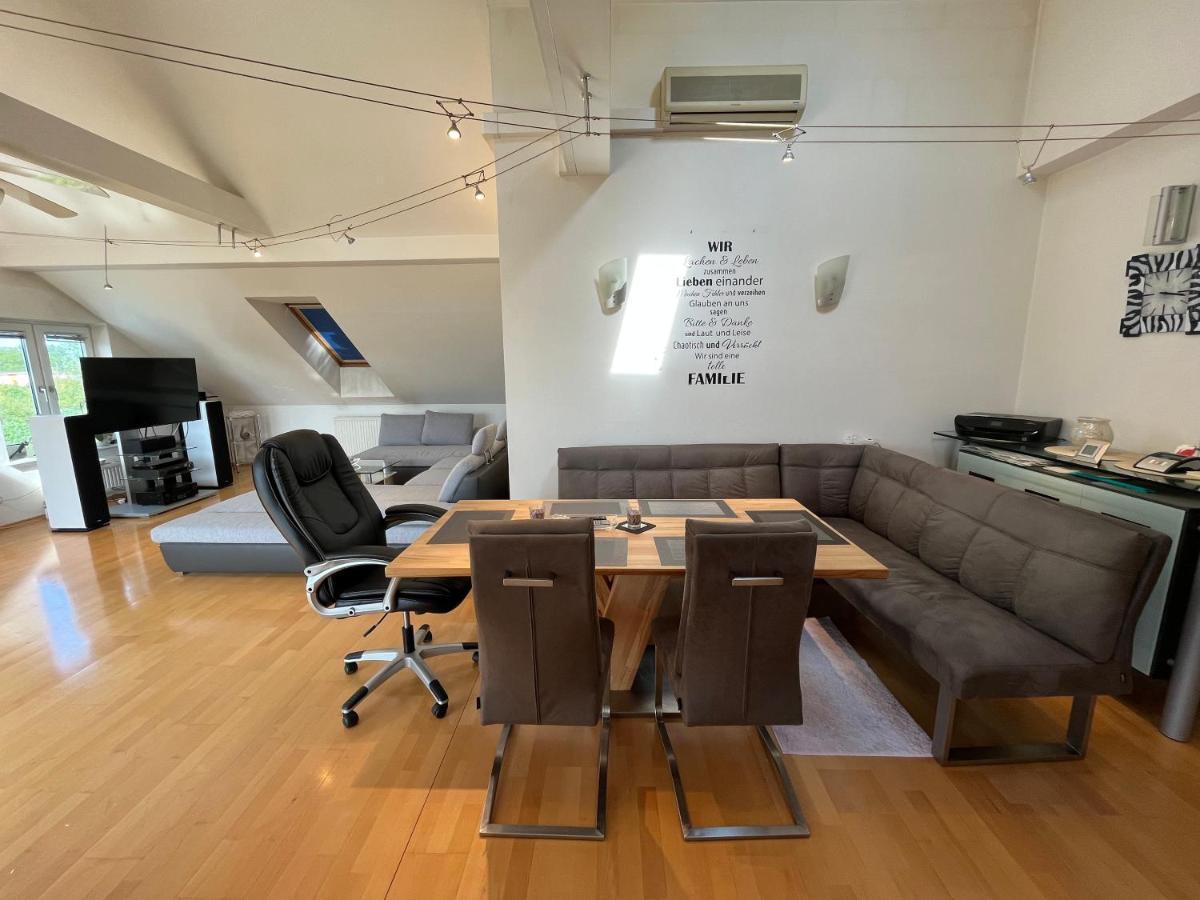 Atemberaubendes Loft Mit Pool Apartment Viena Exterior foto